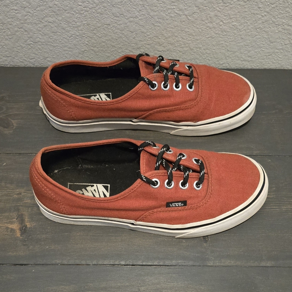 VANS Off The Wall Low Tops Skate Burnt Orange M5.5 W7 Black & White Laces TC7H